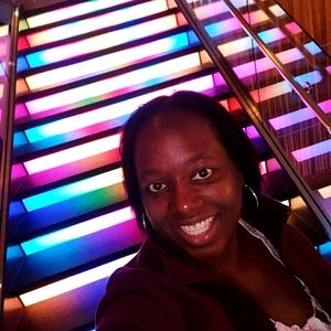 Meet your Posher, Renell